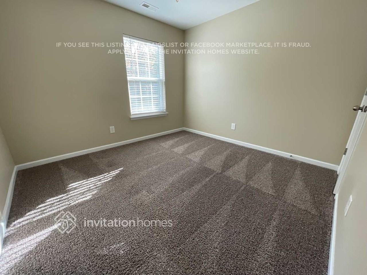 1306 Ingle Ct - Photo 5 of 10