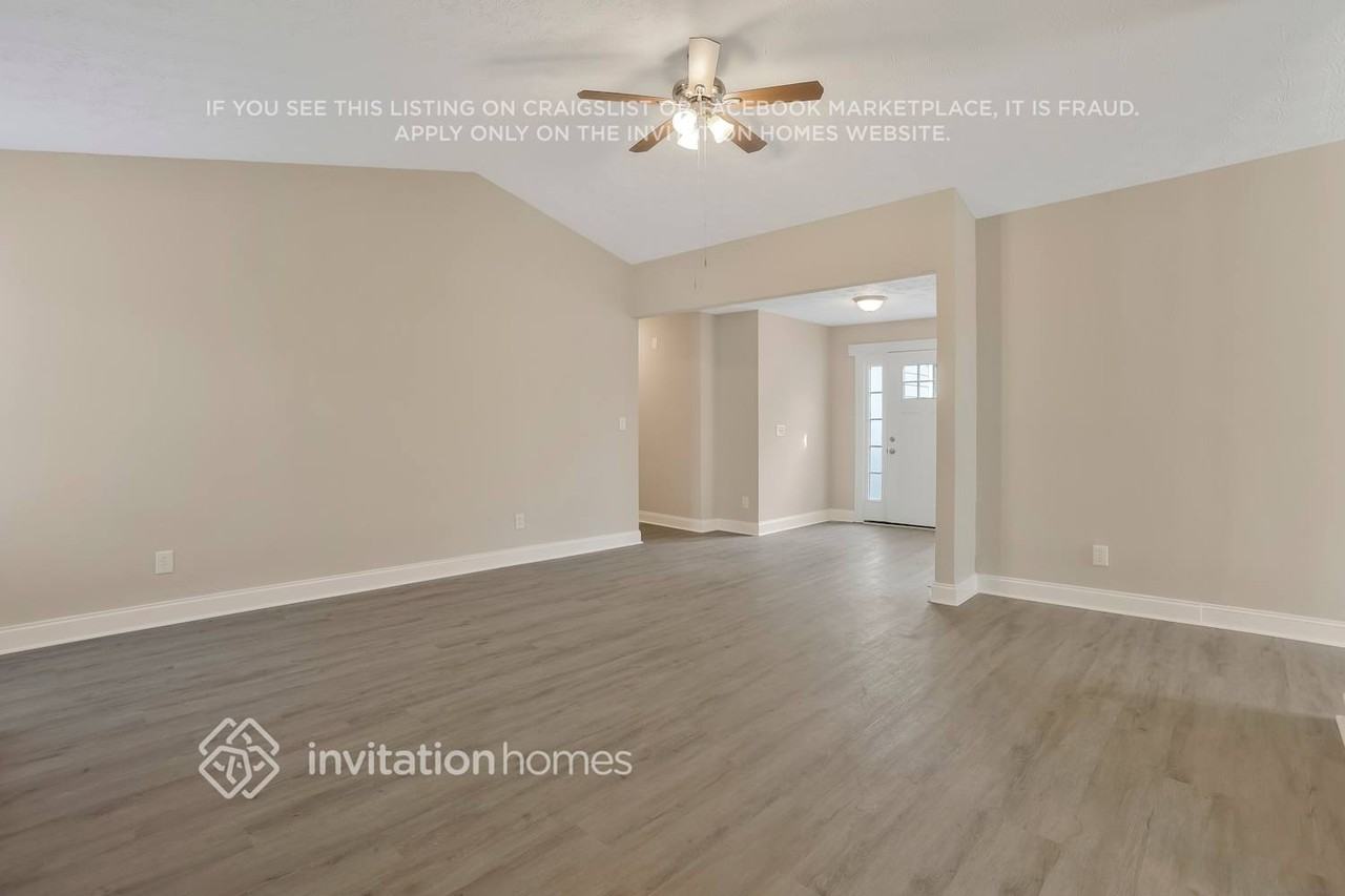 5392 Medena Way - Photo 4 of 26