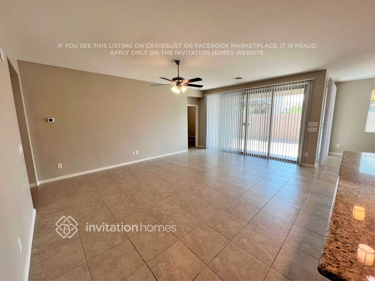 9827 E Suburban Dr - Photo 3 of 17
