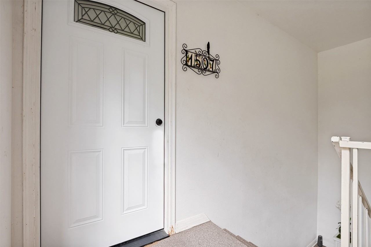 4104 Ridglea Country Club Dr - Photo 2 of 12