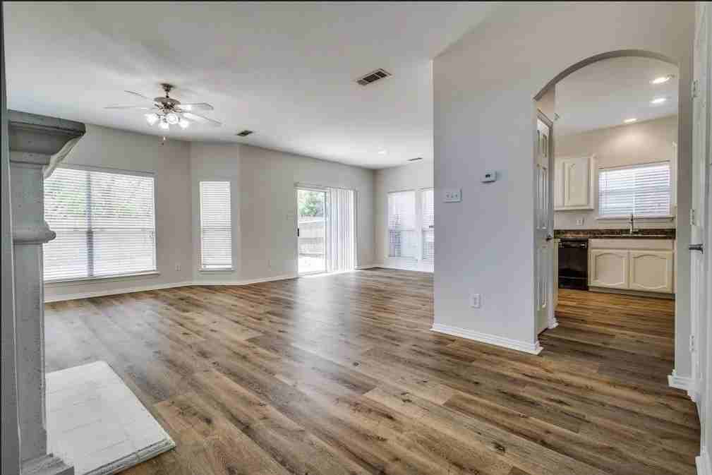 3108 Spotted Owl Dr - Photo 3 of 14