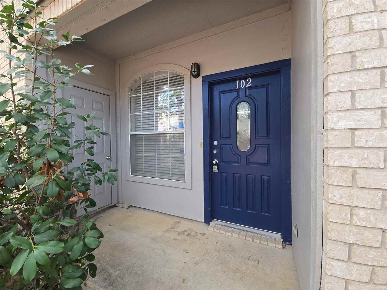 1501 Cedar Elm Dr #102 - Photo 3 of 23