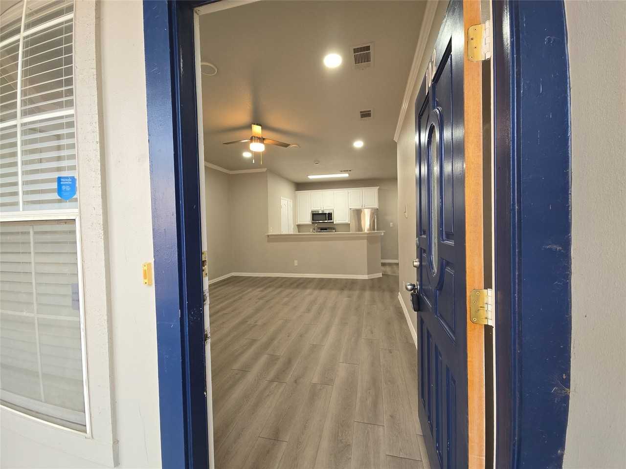 1501 Cedar Elm Dr #102 - Photo 5 of 23