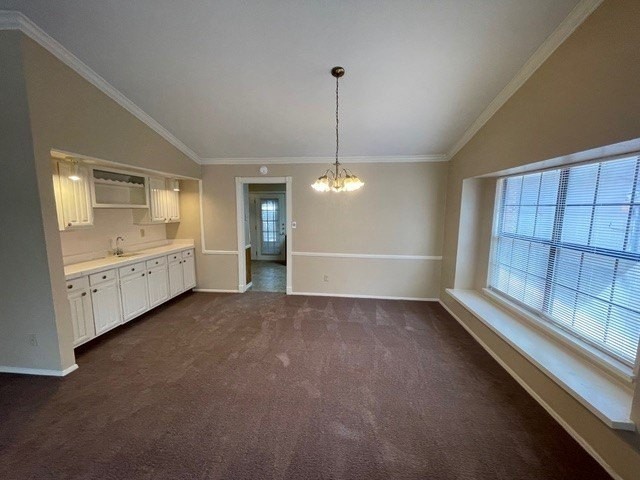 9401 Grant Dr - Photo 5 of 8