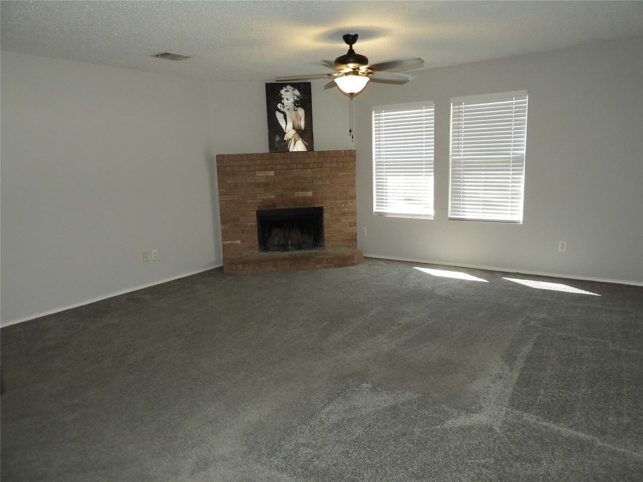 9508 Woodrow Wilson Dr - Photo 4 of 10