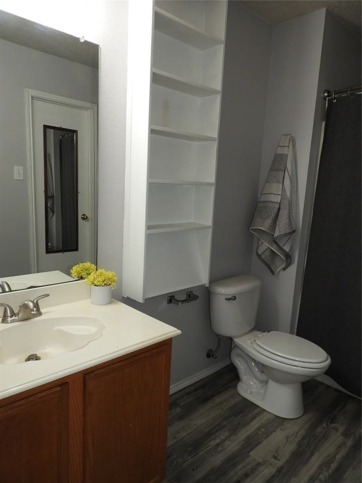 9508 Woodrow Wilson Dr - Photo 6 of 10