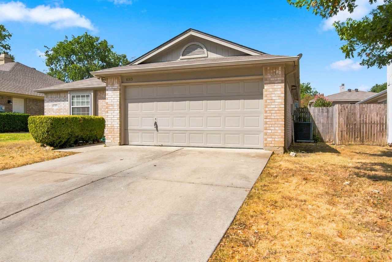 6313 Glen Knoll Dr - Photo 3 of 32