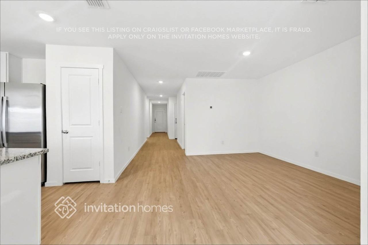 5121 Hidden Treasure Ln - Photo 6 of 25