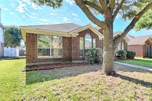 featured image of 1015 Draycot Ct