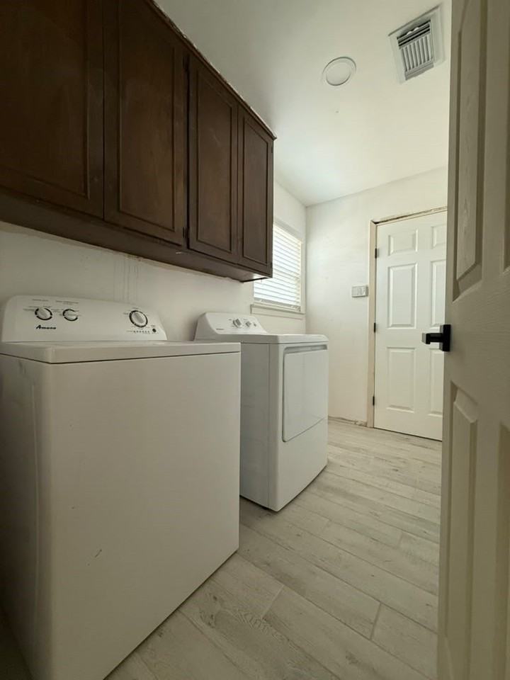 7317 Yolanda Dr - Photo 4 of 8