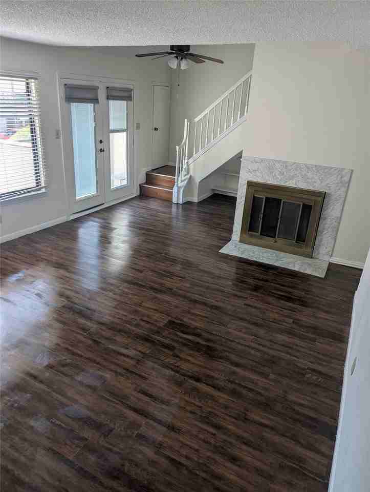 2310 Balsam Dr #B206 - Photo 5 of 24