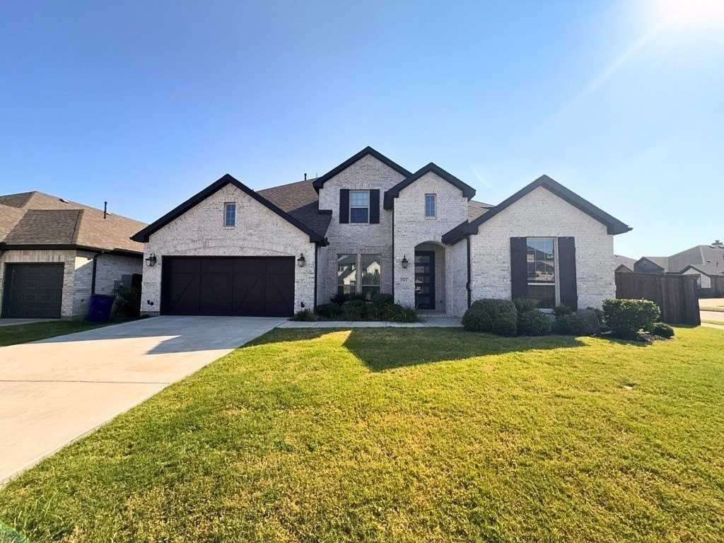 501 Upper Falls Ln