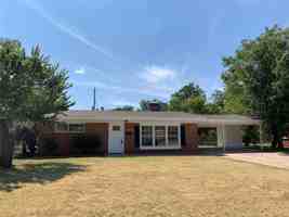 featured image of 650 Peake St