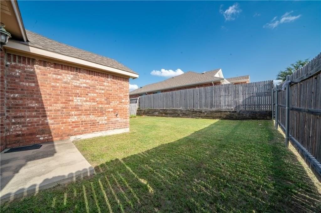 3024 Ortiz Dr - Photo 4 of 17
