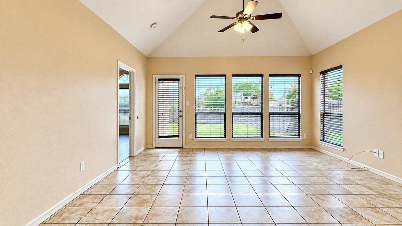 3024 Ortiz Dr - Photo 6 of 17