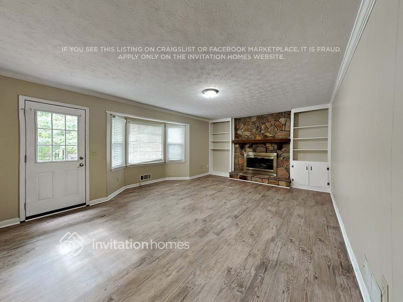 4524 Queen Anne Ct Se - Photo 6 of 22