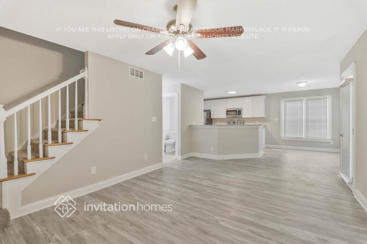 1301 Oak Arbour Ave - Photo 6 of 25