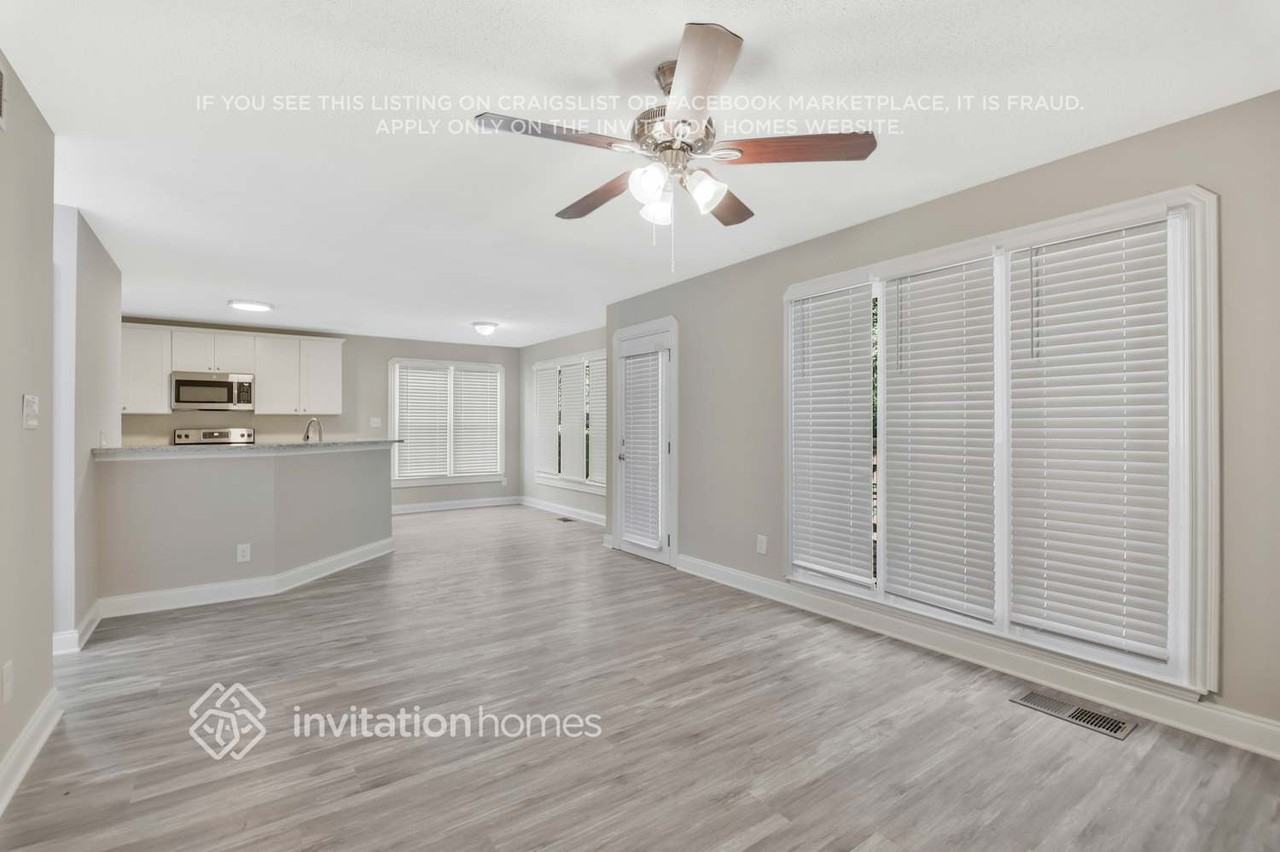1301 Oak Arbour Ave - Photo 7 of 25
