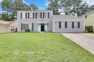 featured image of 6574 Eastbriar Dr
