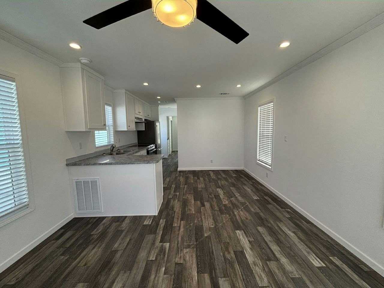 36 Lily Dr #132 - Photo 2 of 9