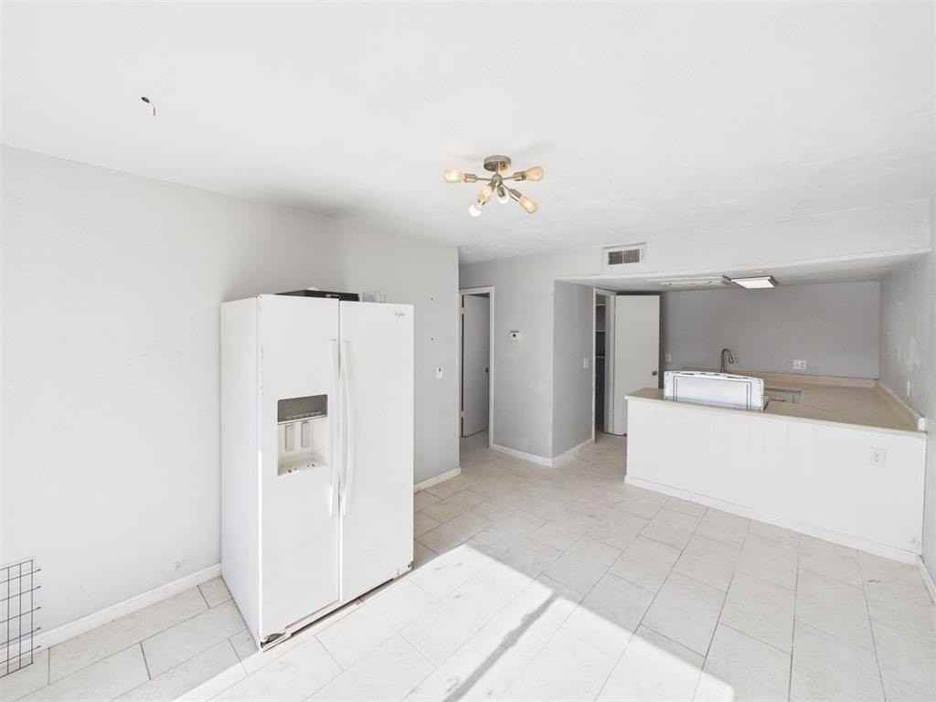 401 12th Ave Se #208 - Photo 5 of 29