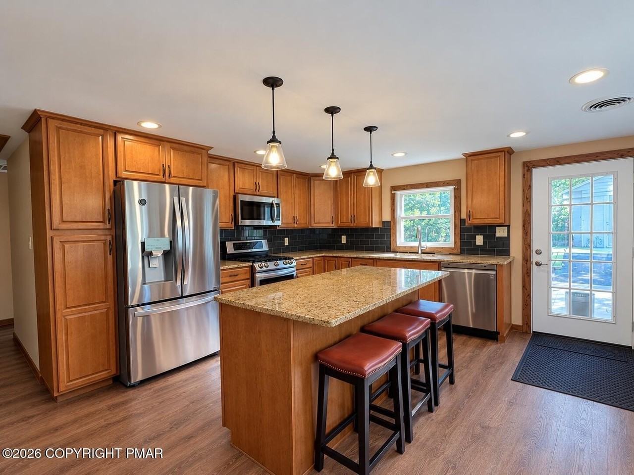 628 Stokes Mill Rd - Photo 7 of 23