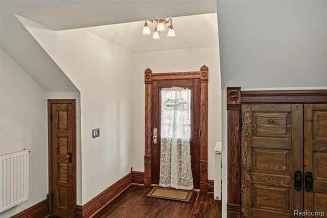 701 W Canfield St #05 - Photo 4 of 29