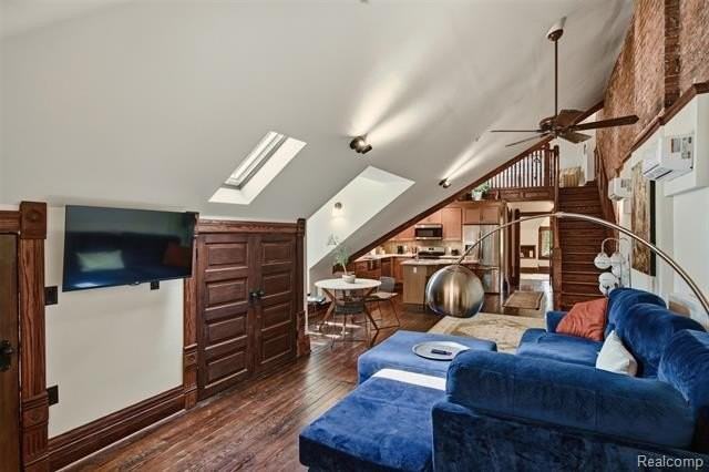 701 W Canfield St #05 - Photo 5 of 29