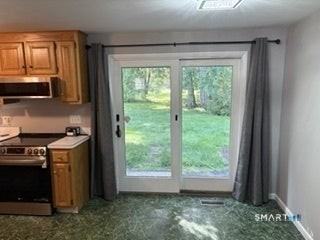 63 Westpoint Ter - Photo 3 of 24
