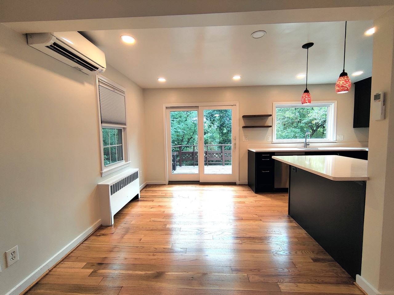 2416 S Culpeper St #1 - Photo 5 of 24