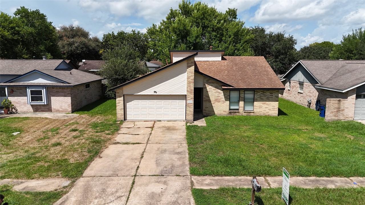 45 Ranch House Loop