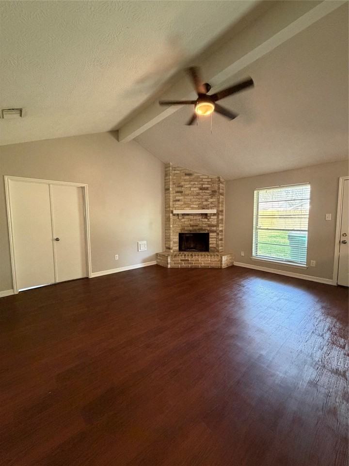 45 Ranch House Loop - Photo 4 of 17