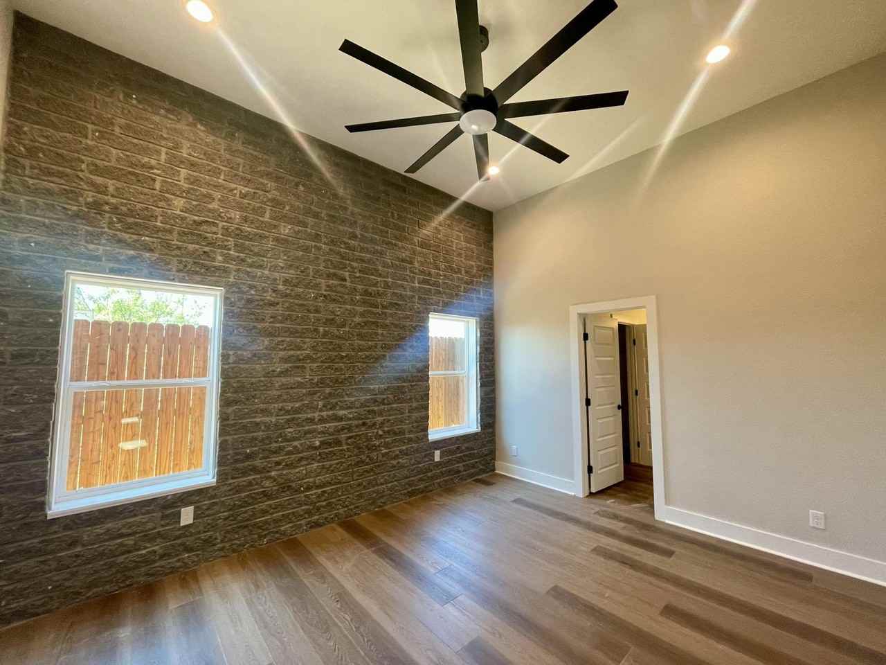 2959 Skyview Lane - Photo 5 of 18