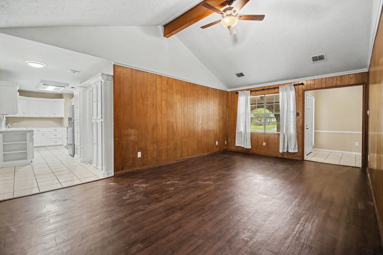 16315 Deer Lick Dr - Photo 5 of 23