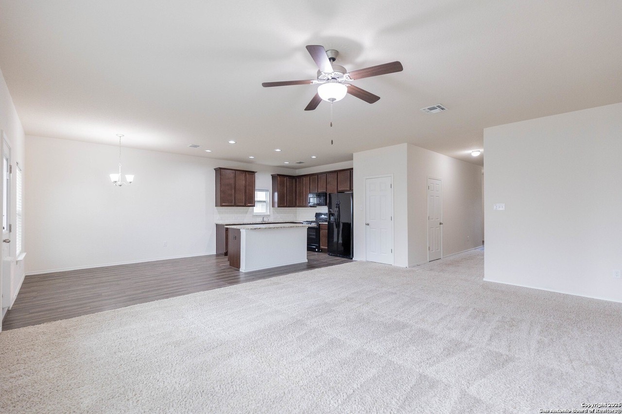 2614 Pismo Bch - Photo 4 of 28