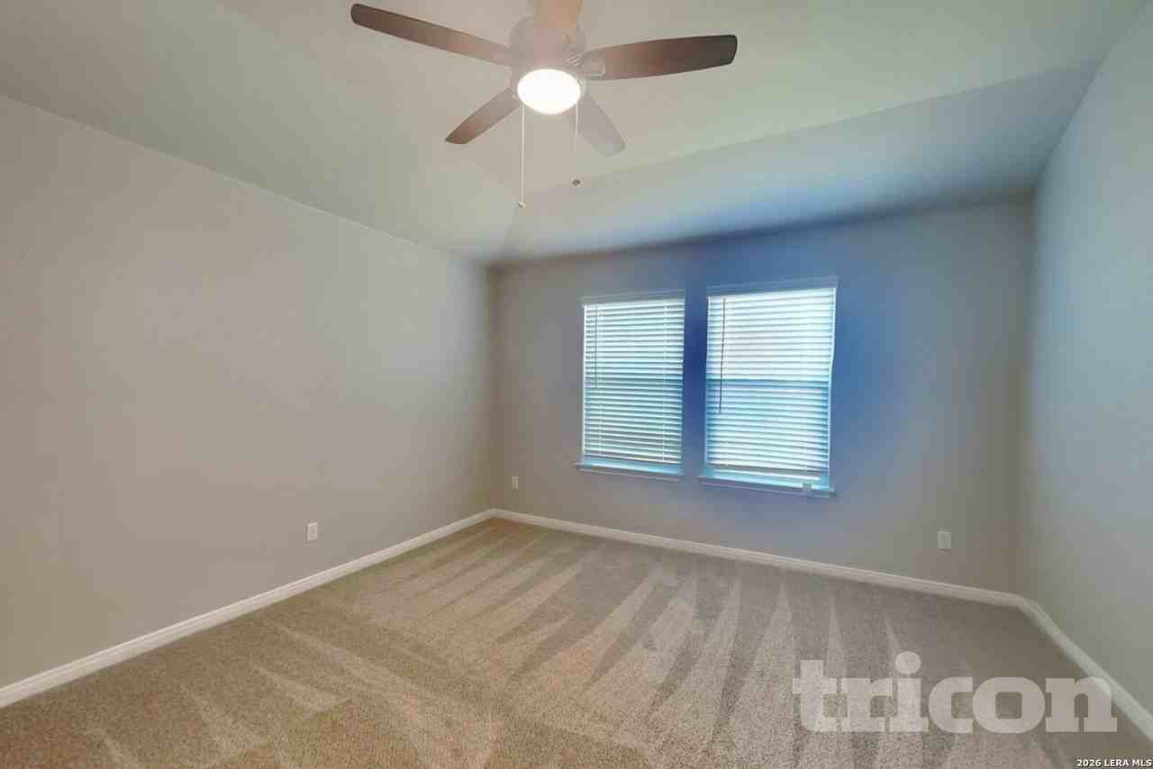 13685 Paxton Blvd - Photo 6 of 16