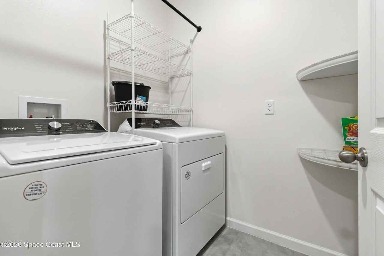 939 Remington Green Dr Se - Photo 4 of 20