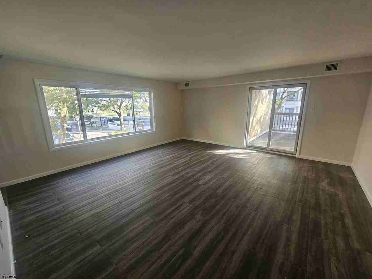 600 Pacific Ave #C207 - Photo 2 of 50
