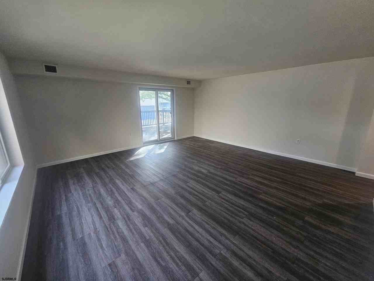 600 Pacific Ave #C207 - Photo 4 of 50