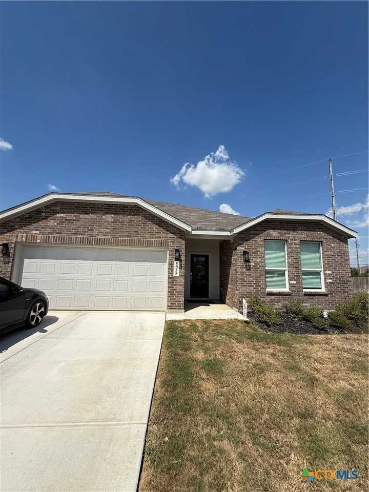 5535 Wilder St - Photo 2 of 24