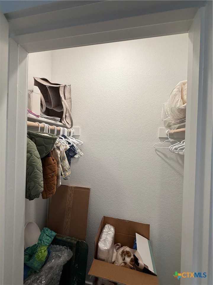 5535 Wilder St - Photo 7 of 24