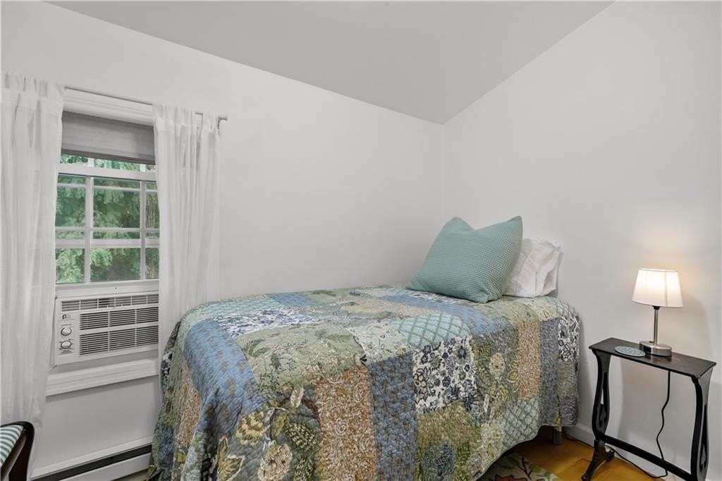 190 Railroad Ave - Photo 6 of 35