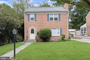 featured image of 2925 Kanawha St Nw