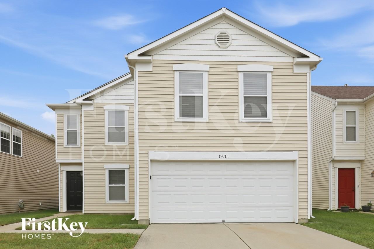 7631 Charlotte Dr