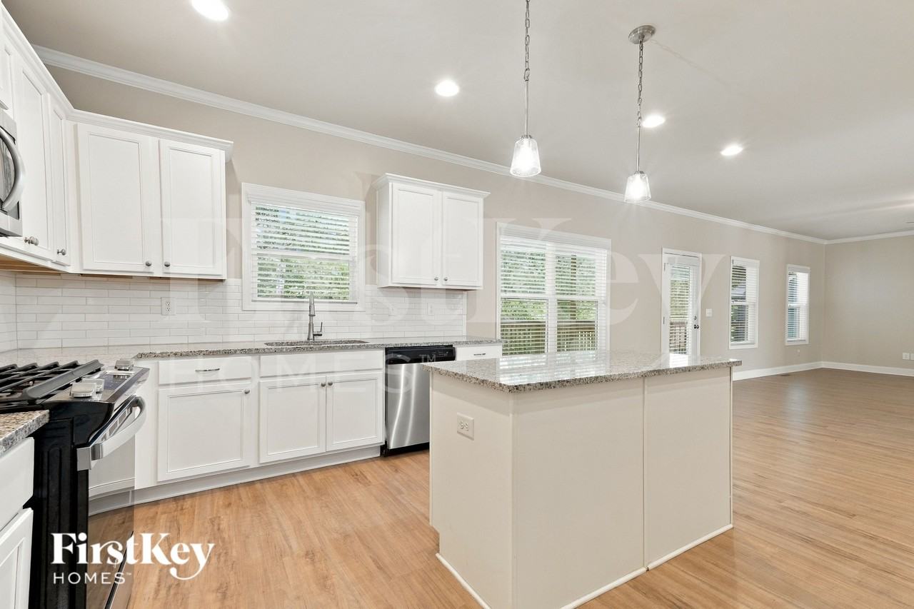 3929 Camden Ct - Photo 7 of 16