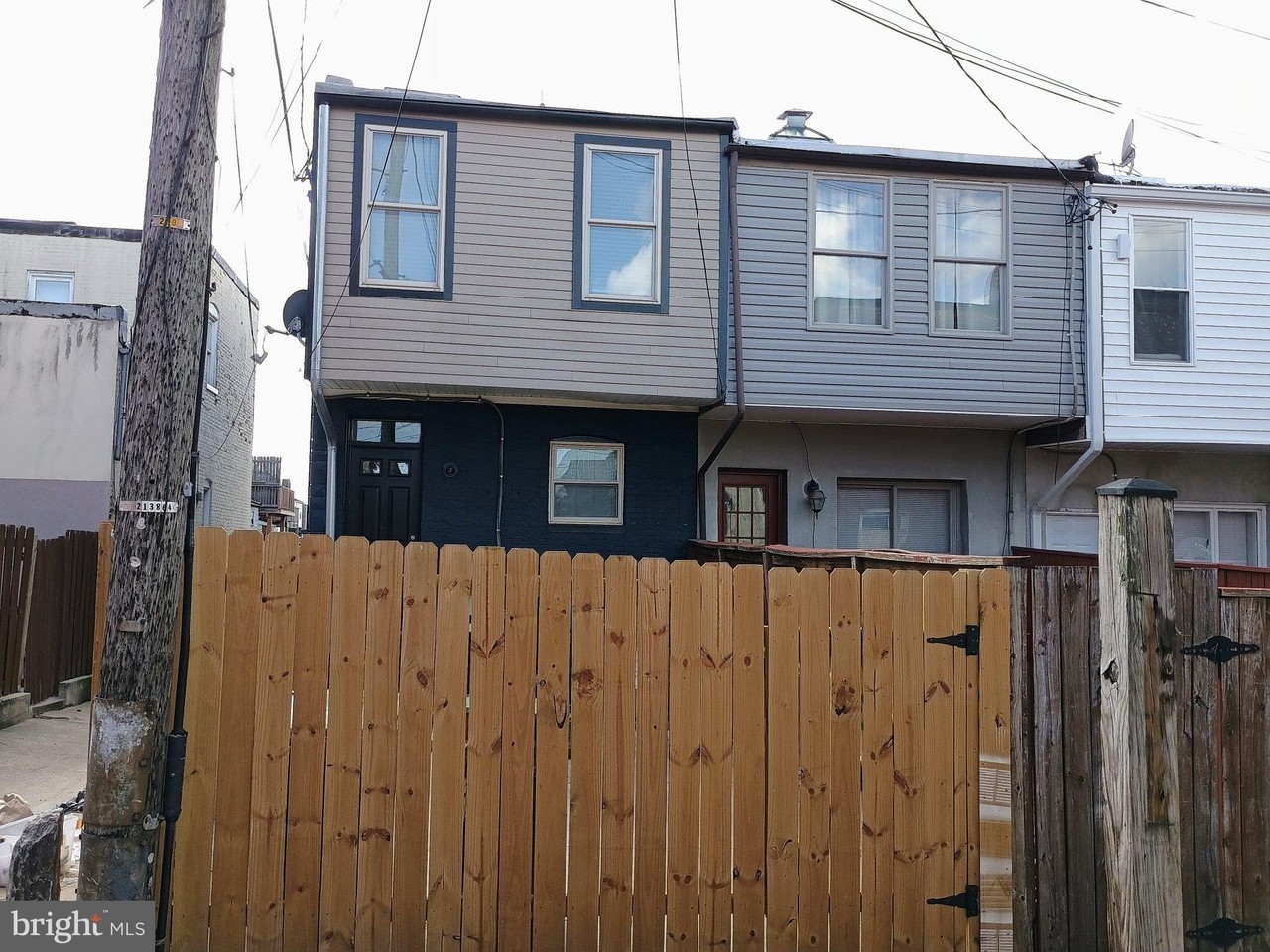 1 N Clinton St - Photo 2 of 30