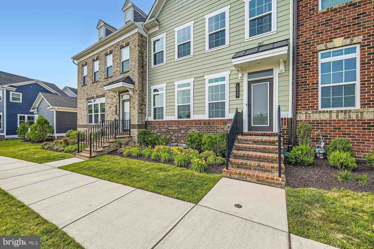 10909 Beckenham St - Photo 3 of 42