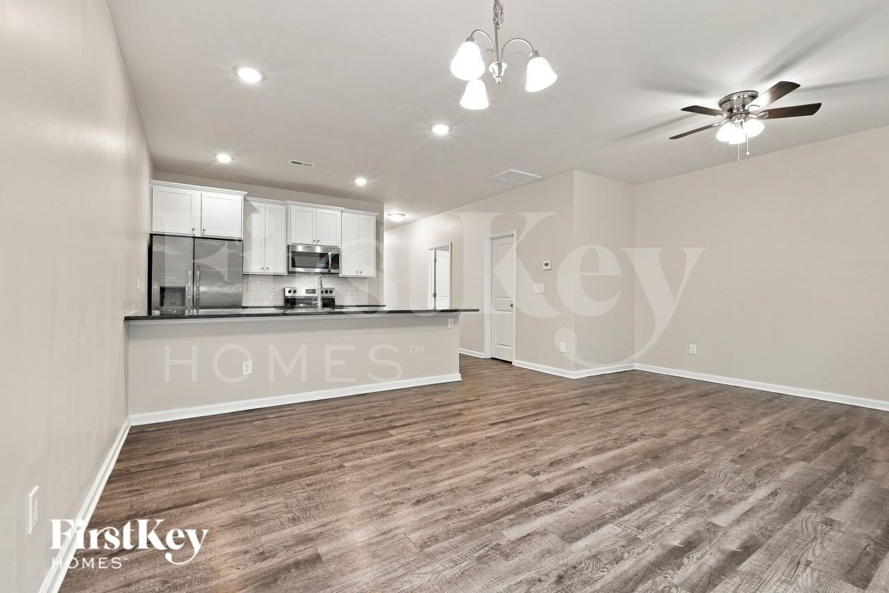 10728 Rivergate Dr Nw - Photo 5 of 16