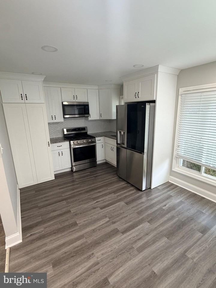129 Pheasant Ln - Photo 5 of 16