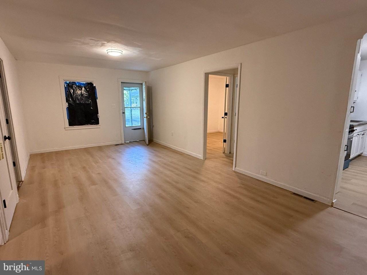 34 Oakland St - Photo 2 of 10
